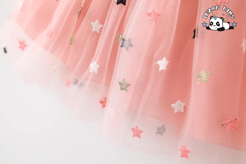 LEZONKIDS - Saia de gaze de jeans sem mangas personalizável para meninas com tecido de renda em estrela e malha de jeans para meninas de 2-14T